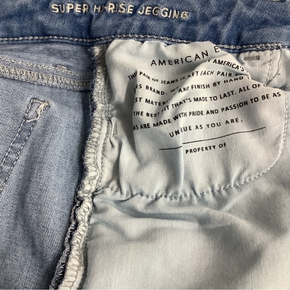 American Eagle Size 2 Regular-Super Hi Rise Jegging. Preowned - Picture 7 of 9